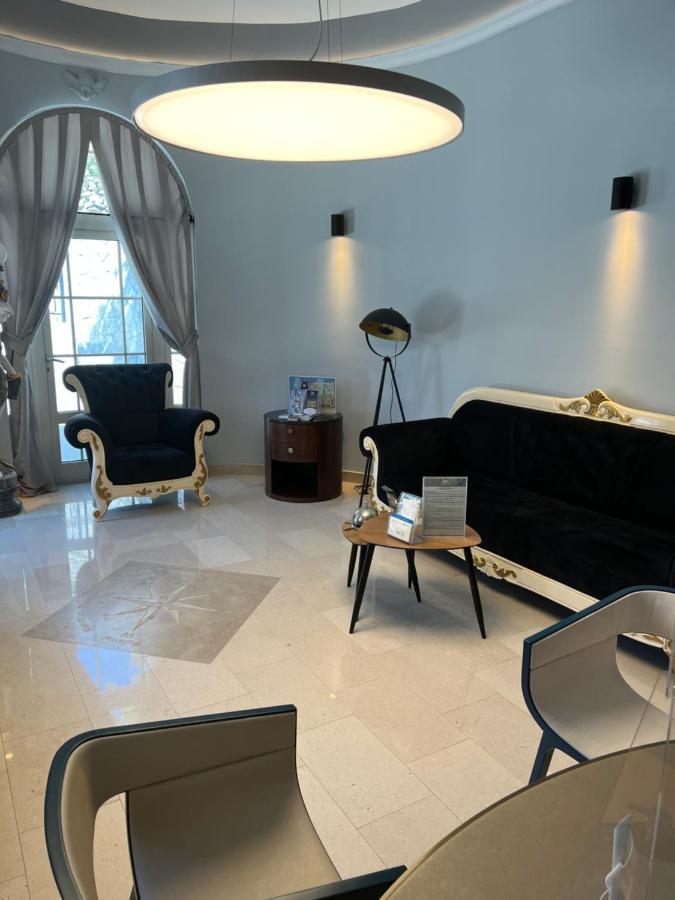 Villas Arbia - Magdalena By The Beach Banjol ภายนอก รูปภาพ
